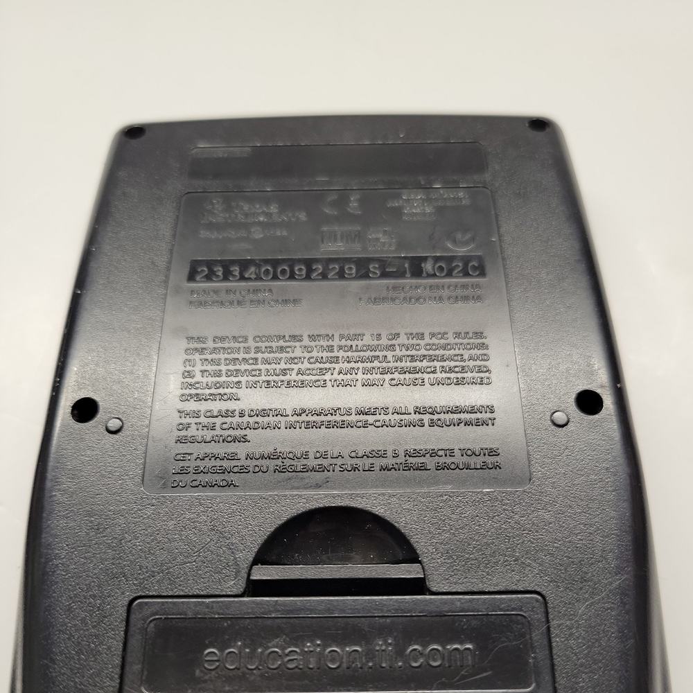 ✅ Texas Instruments TI-83 Plus Graphing Calculator Tested Working - Picture 4 of 8